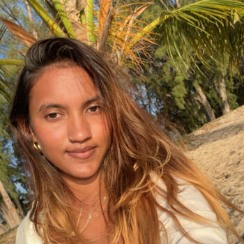 Babysitter in Grand Baie: Gontrand