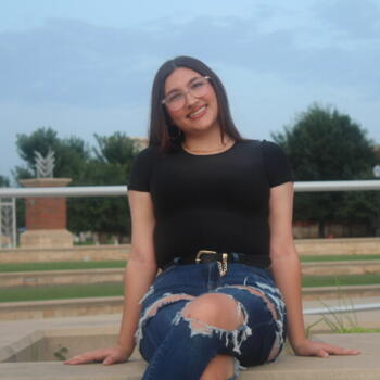 Babysitter Glendale: Scarlett