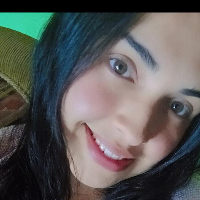 Babysitter in Silvania: Laura