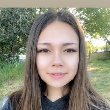 Babysitter in Fay-de-Bretagne: Arleen