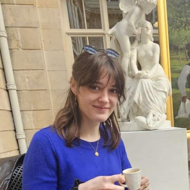 Babysitter in Rouen: Nolwenn