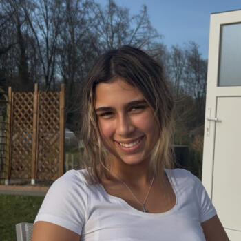 Babysitter Essen: Emily