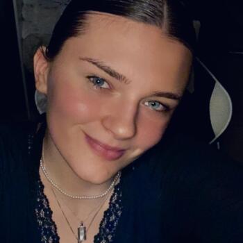 Babysitter in Saint-Etienne: Nataléna