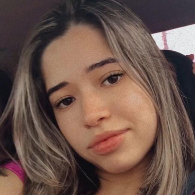 Babysitter in Taubaté: Rayssa