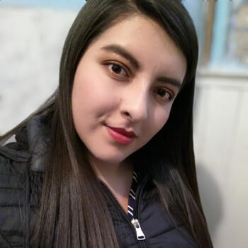 Babysitter in Ambato: Carolina