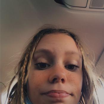 Babysitter in Anzin-Saint-Aubin: Maeva