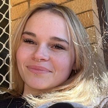 Babysitter in Goulburn: Madeline