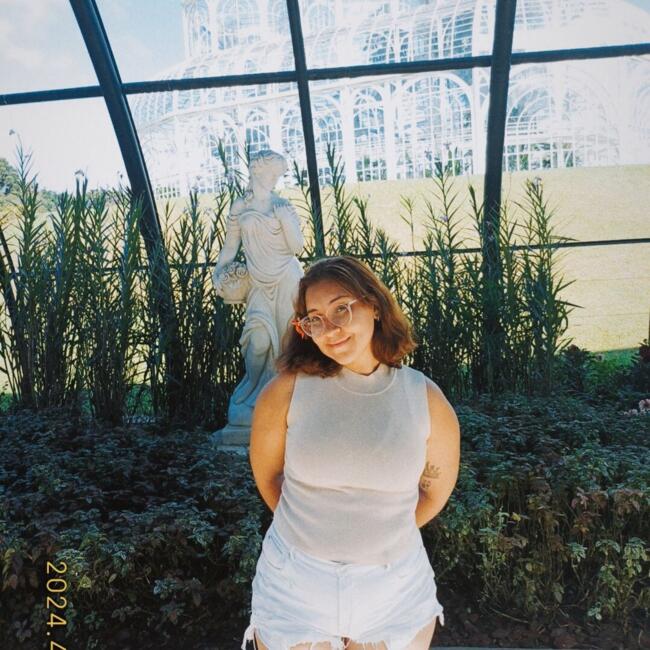 Babysitter in Cuiabá: Gabriela Roberta