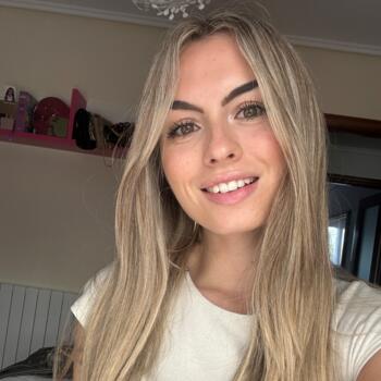 Babysitter in Castro Urdiales: Sheila