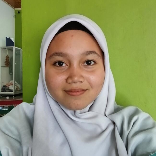 Babysitter in Jakarta: Zara