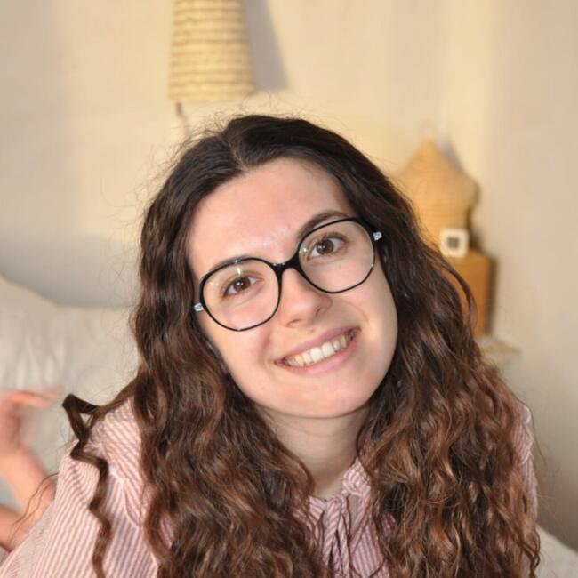 Babysitter in Parnay: Rosie