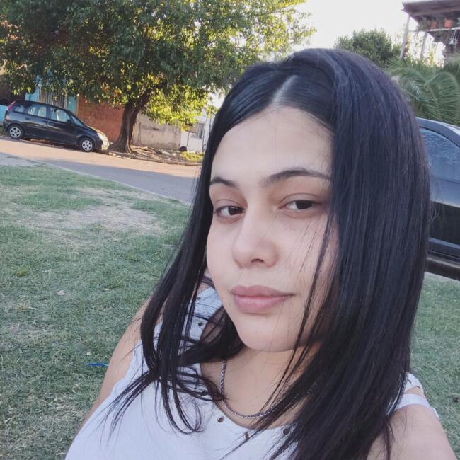 Babysitter in Bella Vista: Kary