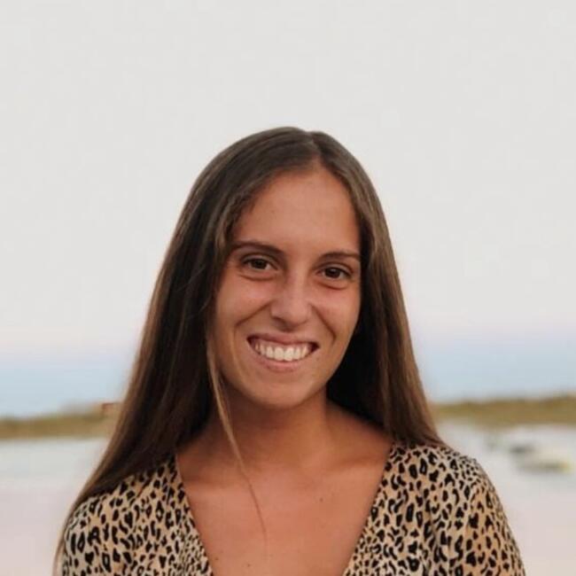 Babysitter em Oeiras: Rita