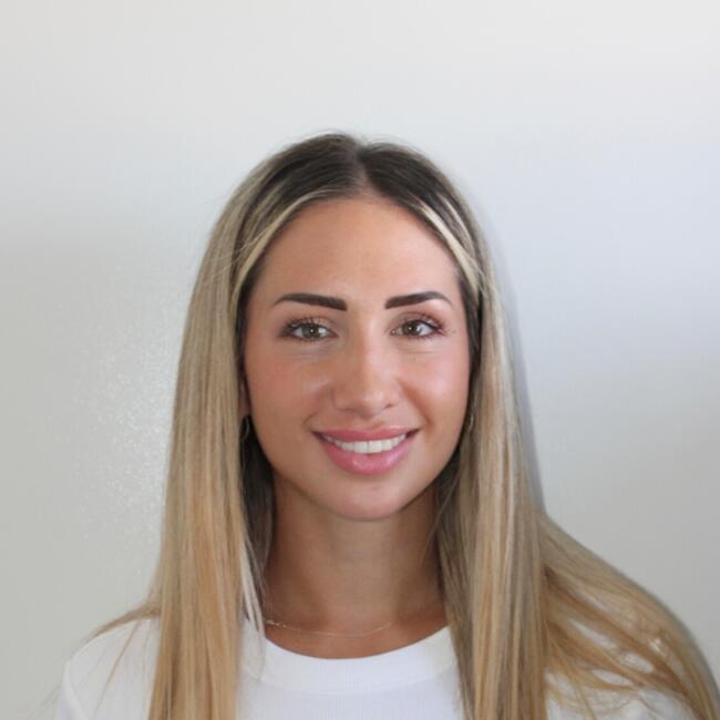 Babysitter in Latsia: Anna