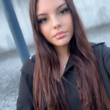 Babysitter Bourg-lès-Valence: Sarah