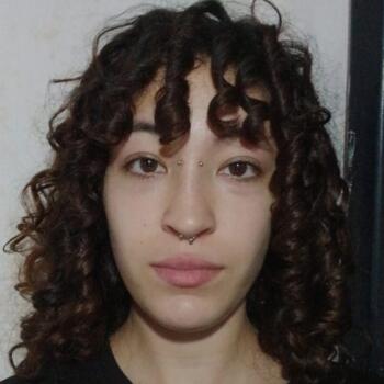 Babysitter in Almirante Brown: Zoe Aylin