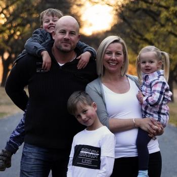Babysitting job in Canberra: babysitting job Dean