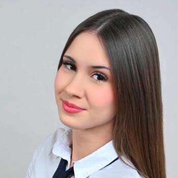 Babysitter in Miskolc: Aliz