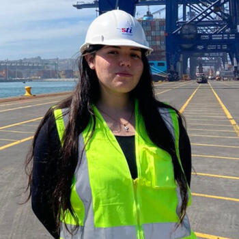 Niñera en Los Andes: Javiera