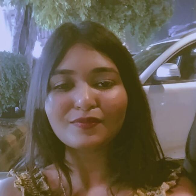 Babysitter in Ghaziabad: Prachi