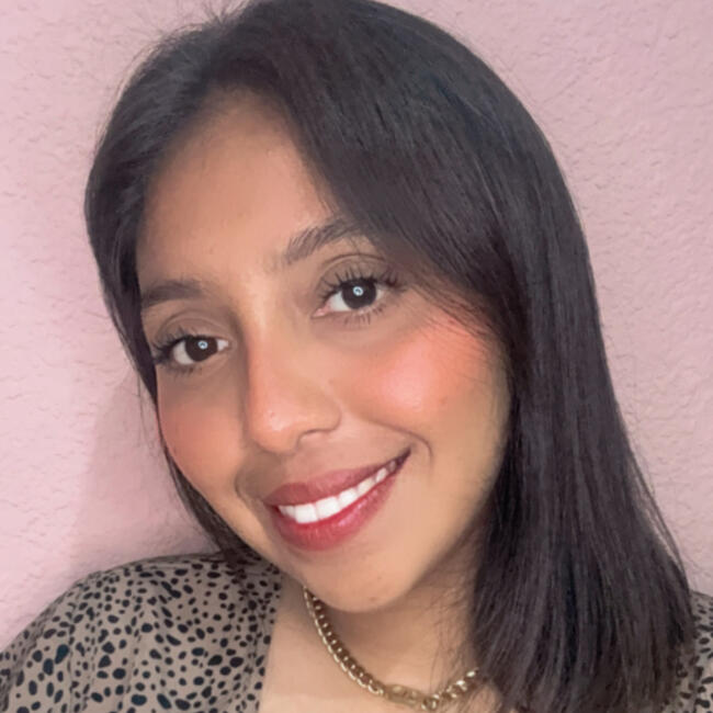 Babysitter in Cancún: Emily saret