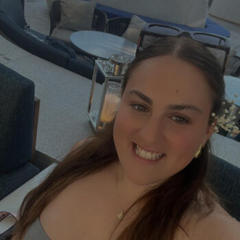 Babysitter in Sydney: Kyra