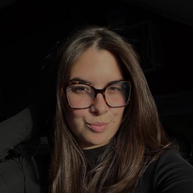 Babysitter in Hosingen: Tania