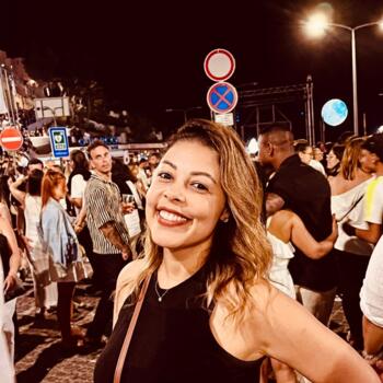 Babysitter em Lagoa (Distrito de Faro): Camila