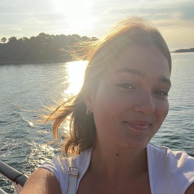 Bébiszitter Budapest területén: Flóra