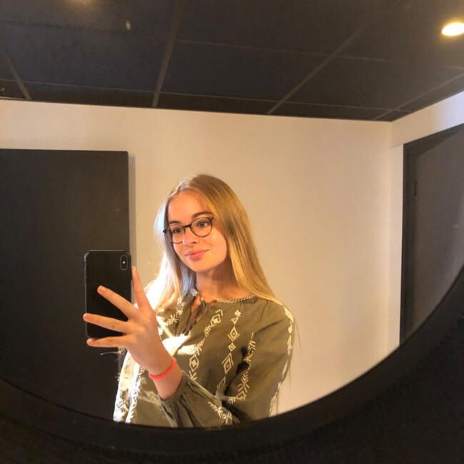 Babysitter in Vertou: Ines