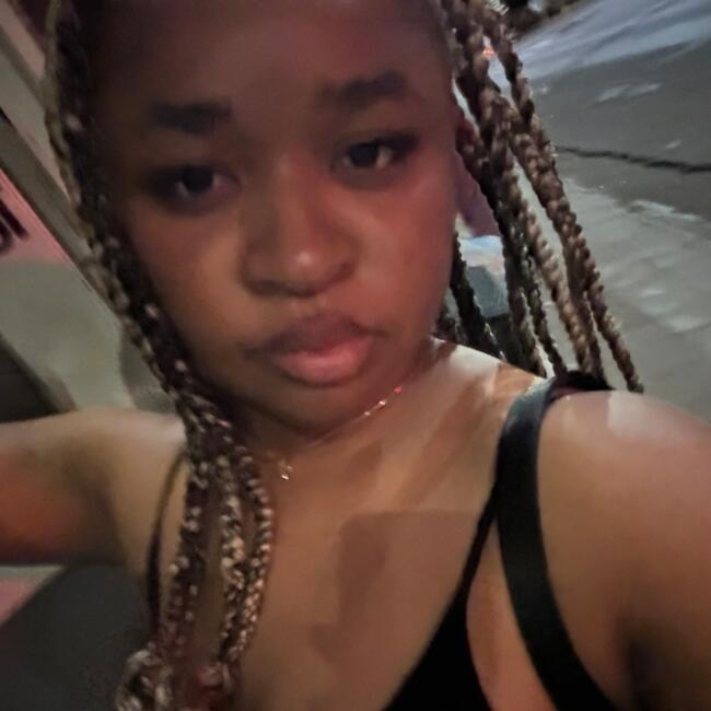 Babysitter in Charleroi: Tara