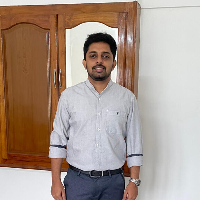 Ernākulam (State of Kerala) में बेबीसिटिंग की नौकरी: Deepak