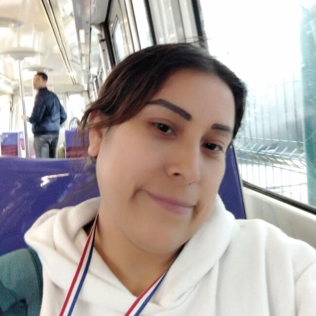 Babysitter in Paris: Ana