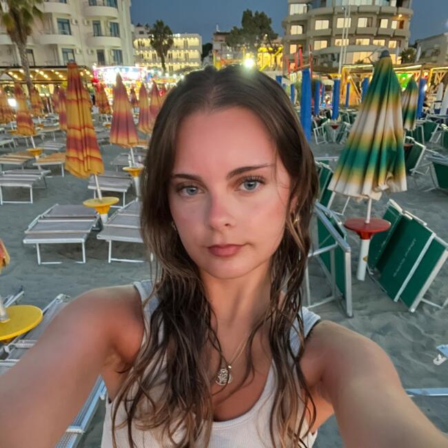 Babysitter a Oberuzwil: Lindrita