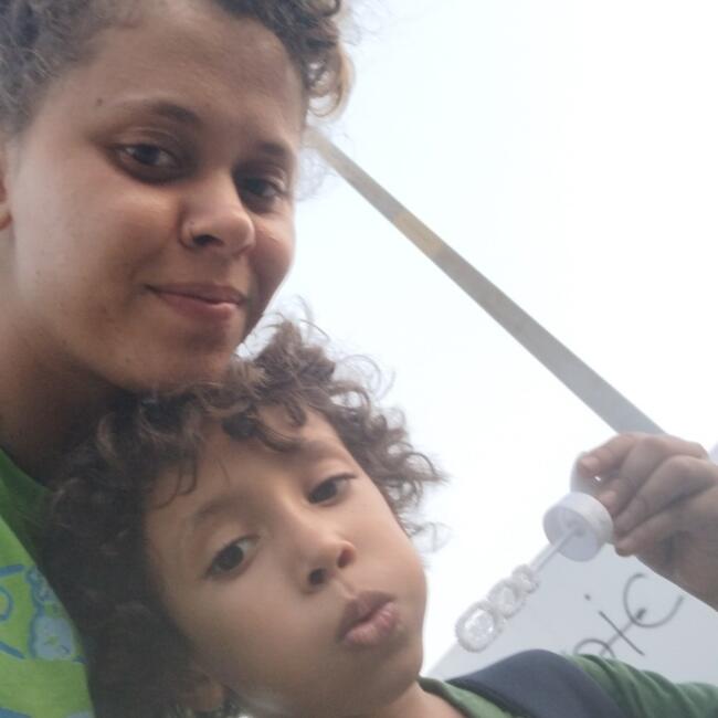 Emprego de babá em Caruaru: Fernanda