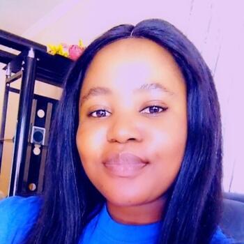 Nanny in Cape Town: Smangele