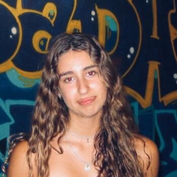 Babysitter em Sintra: Maria Carolina