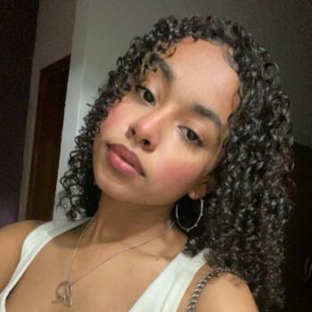 Babá em Campo Grande: Raphaela
