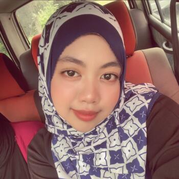 Pengasuh di Kampong Bukit Baling: Amna Nafisha Bt Azizan