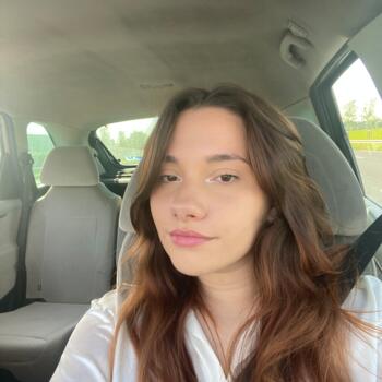 Babysitter in Bailly: Elvira