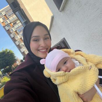 Antalya bölgesinde bebek bakıcılığı işi: Bebek bakıcısı iş ilanı Arzu