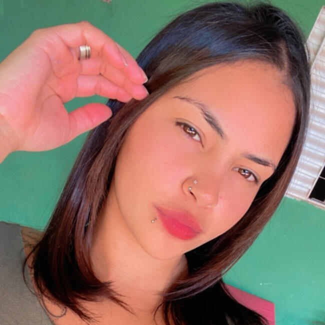 Babysitter in Águas Lindas de Goiás: Raiane almeida