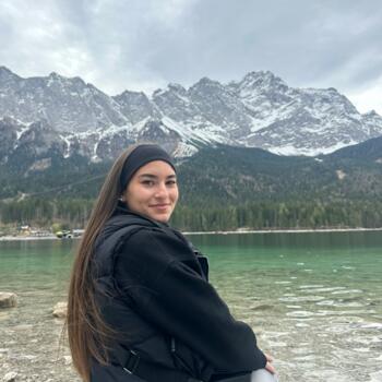 Babysitter in Sartrouville: Nell