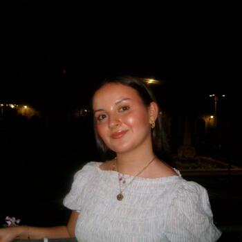 Babysitter in Majadahonda: Maryam