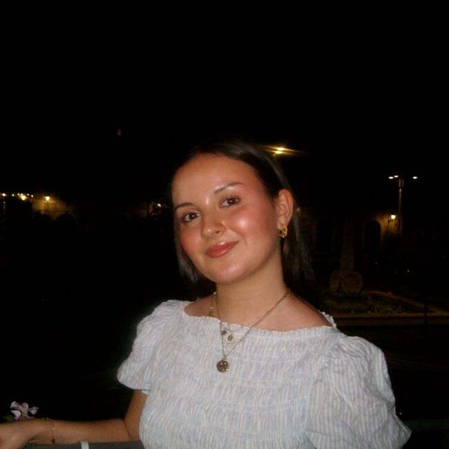 Babysitter in Majadahonda: Maryam