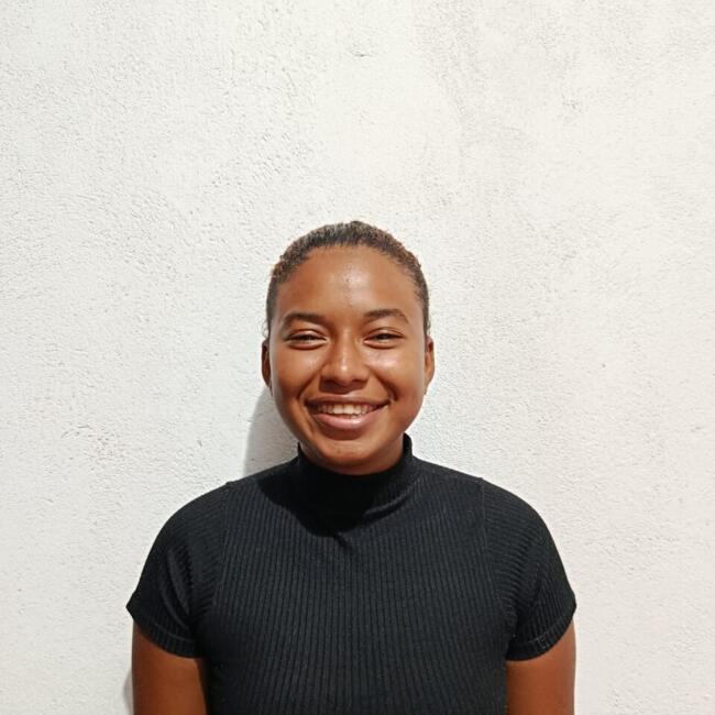 Babysitter in Ferraz de Vasconcelos: Thafines