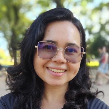 Babysitter in Porto Alegre: Lethienne