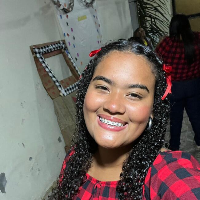 Babysitter in Mesquita: Gabriela