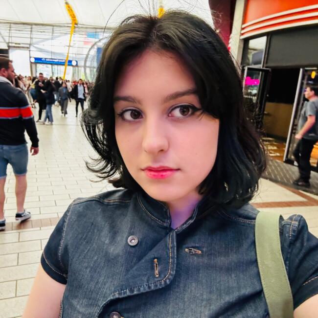 Babysitter in Brighton: Maryum