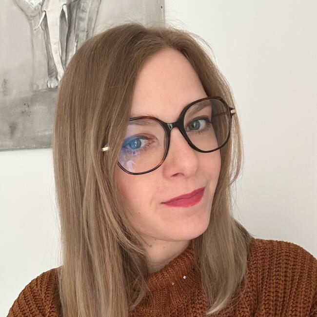 Babysitter in Cugnaux: Charlotte